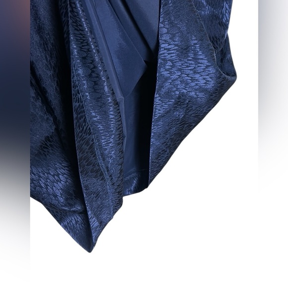 RW&CO  shimmer sateen Dress,NWT, vtg tag, keyhole,hook ,cuffs, lined, - Picture 11 of 13